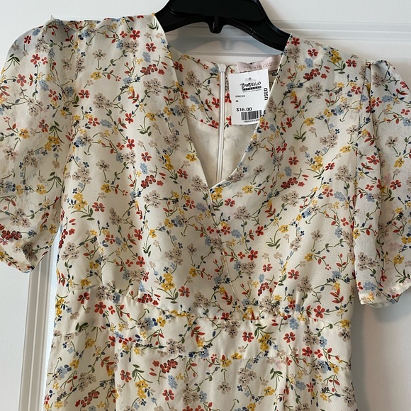 Sun dress - Picture 2 of 5